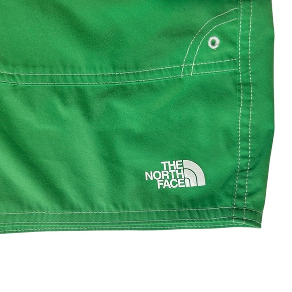 THE NORTH FACE Green Womens Board Shorts sz 10 Hook & Loop Fly Pockets Stretchy - Picture 3 of 14